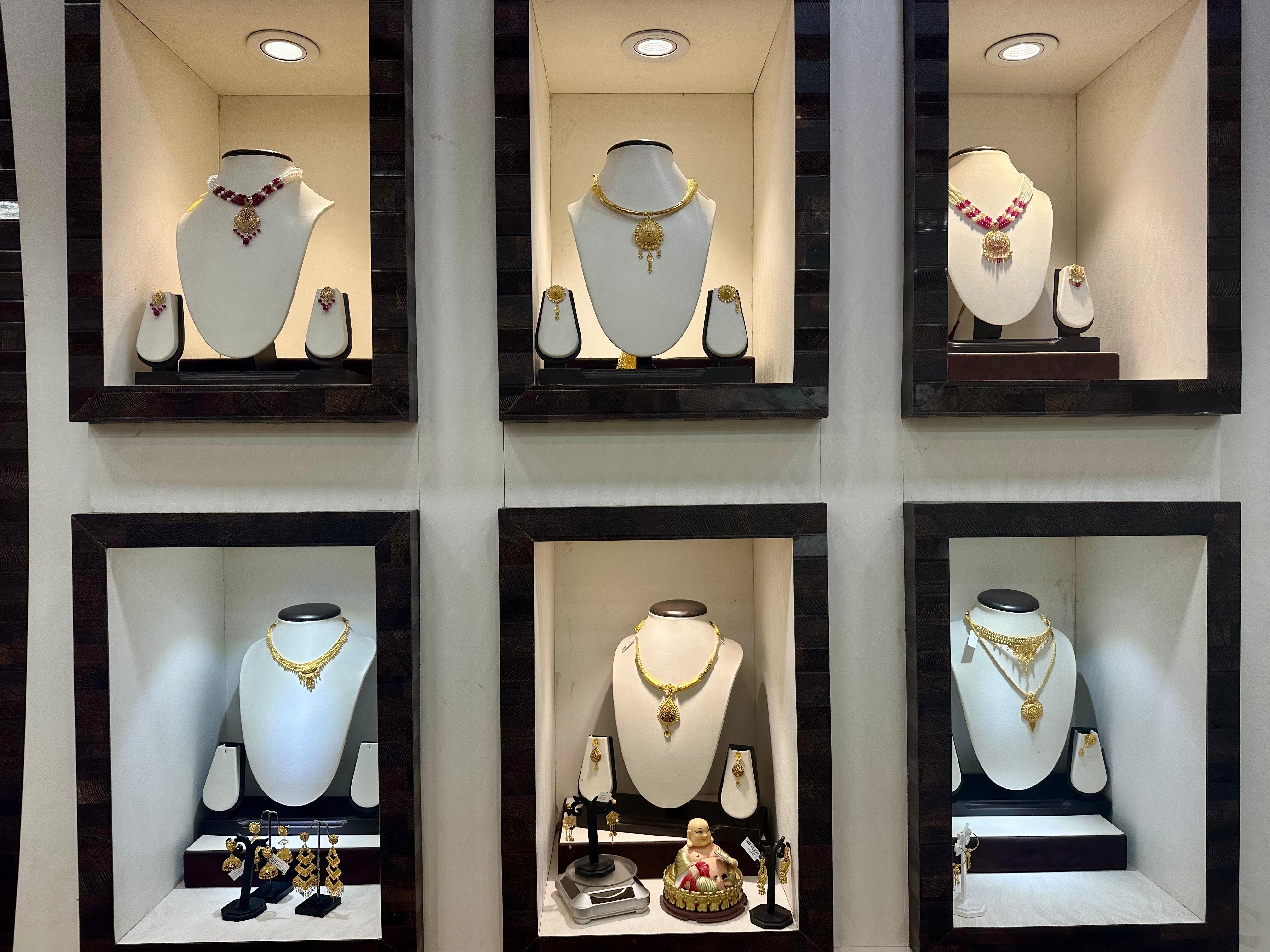 Sri Mahalaxmi Jewellers jewellery collection photo 4